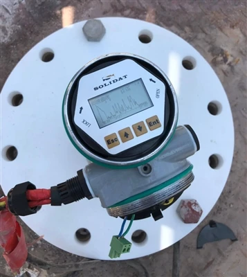 Socrú Paraiméadar agus Optamú Tomhsaire Leibhéil Radar Ardteochta 80GHZ FMCW ...